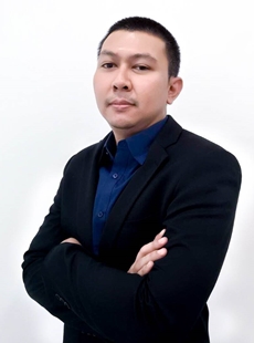 คุณจรุงวิทย์ ศิริวรรณดี